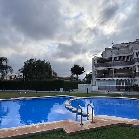Mares A 250m De La Playa デニア